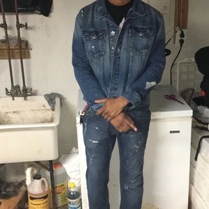 Meet your Posher, Shamir